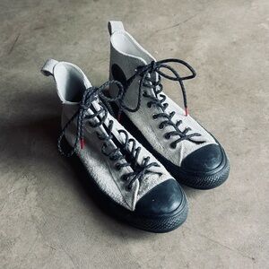 Rare Converse High-Top Sneakers in Gray Suede Leather, Black Trim W’s 9, Men’s 7